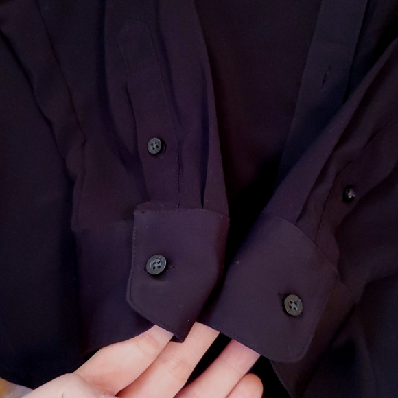 NWOT Lauren Ralph Lauren Lightweight black blouse. Lightweight. Slim fit. S. - Picture 6 of 10